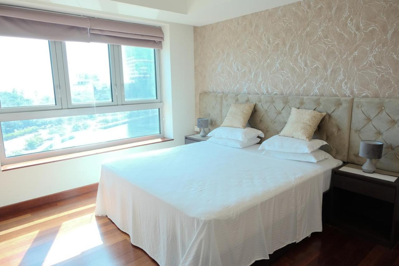 Brand New Water Front Luxury Cinnamon Suites Apartment In Heart Of Colombo City Exterior foto